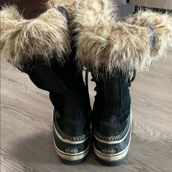 Sorel winter boots - Picture 4 of 5